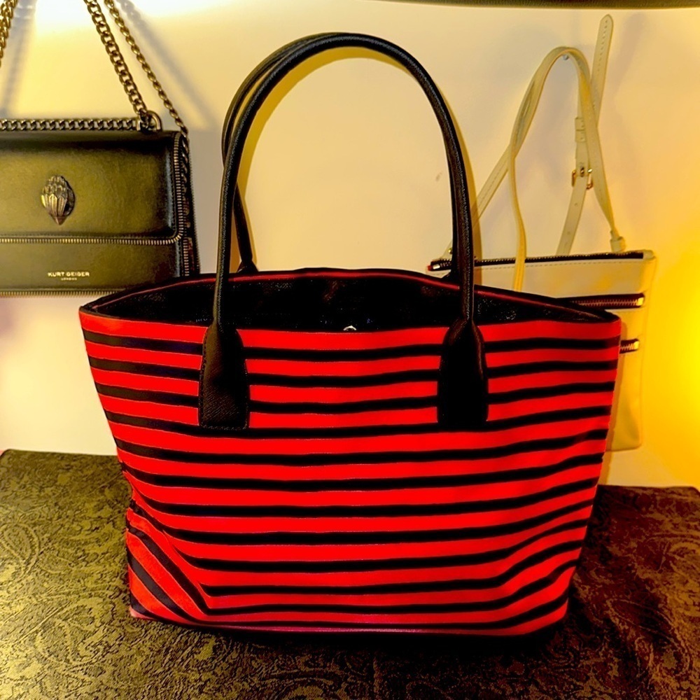 Kate Spade Catie Classic Red and Navy Striped Tote Bag LIKE NEW - Picture 9 of 12